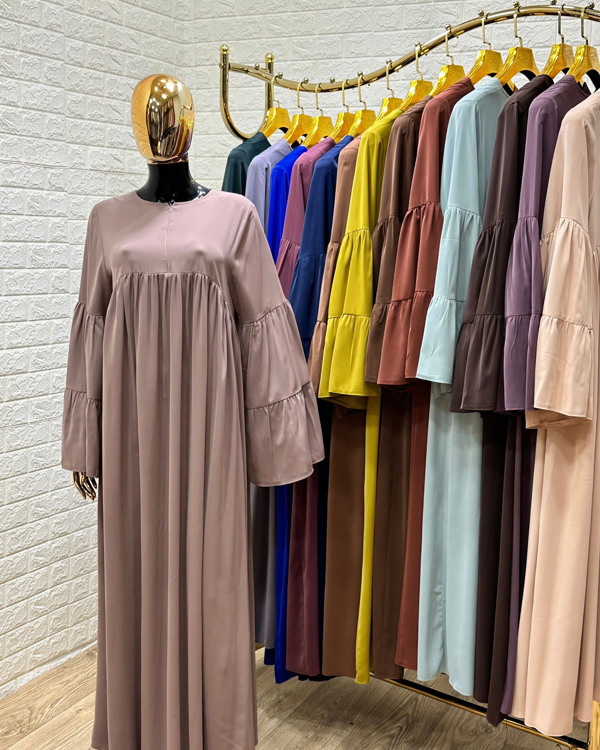حجاب فضفاض بأكمام مزدوجة