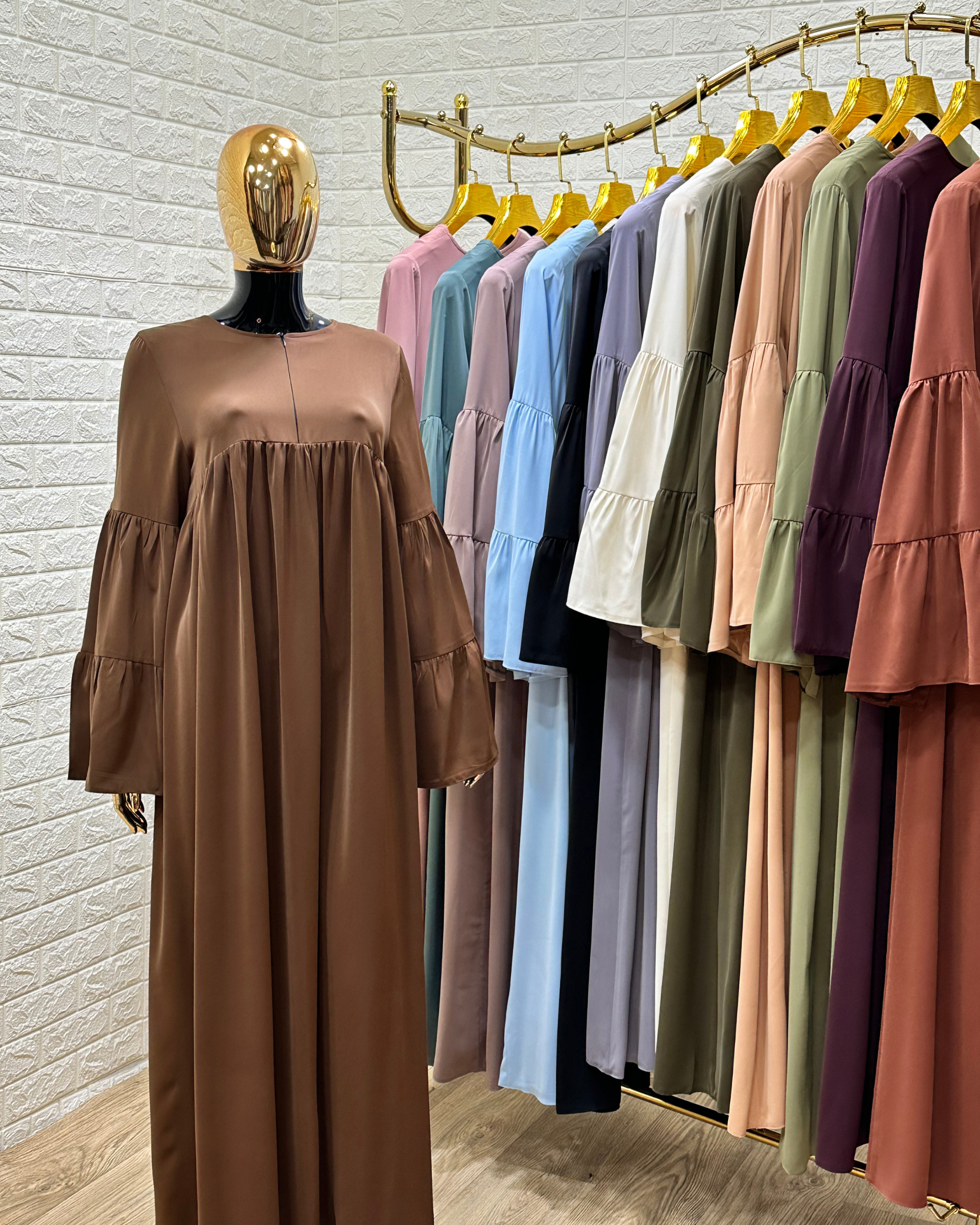 حجاب فضفاض بأكمام مزدوجة